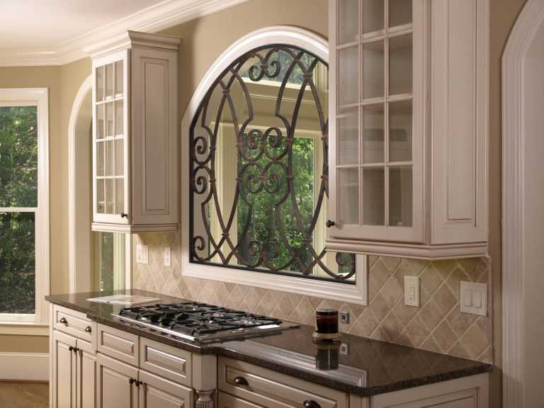 faux-iron window panelling